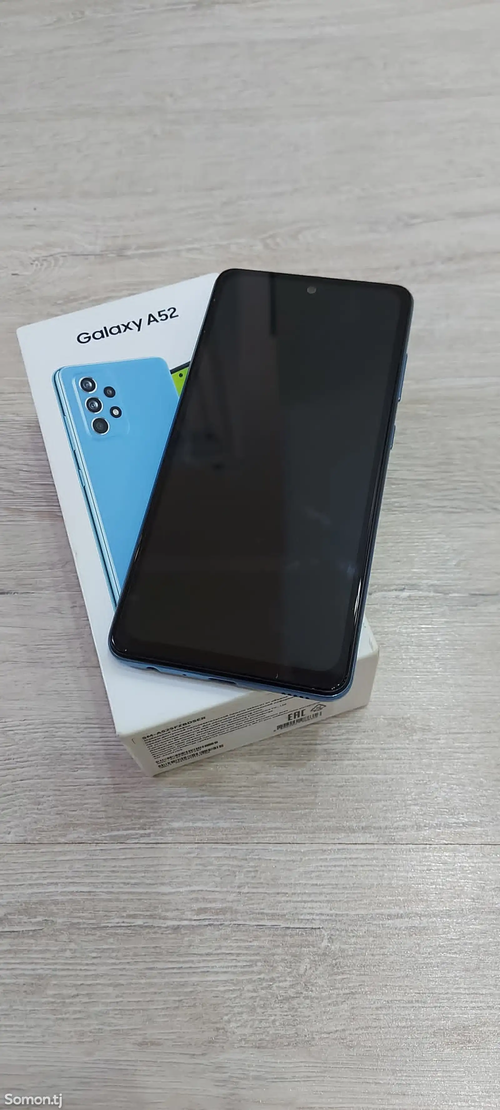 Samsung Galaxy A52-2