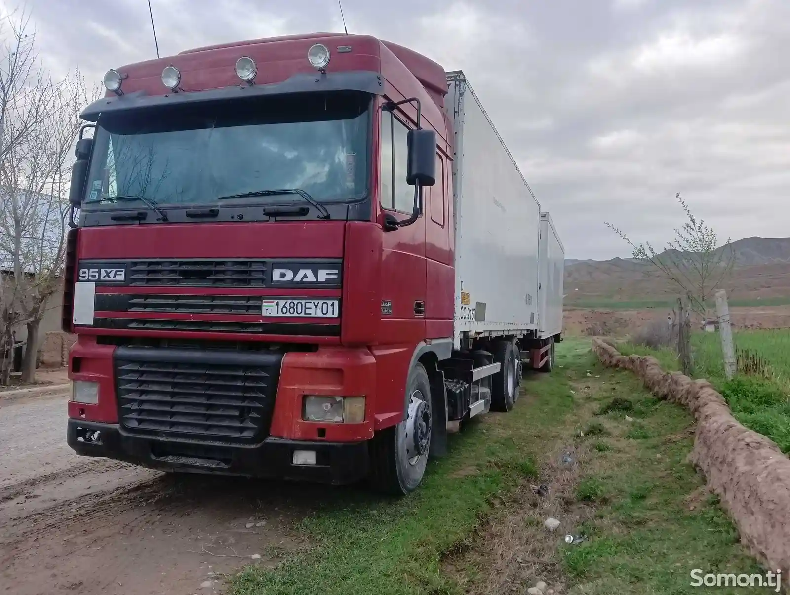 Бортовой грузовик DAF, 2002-1