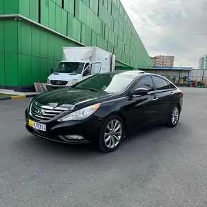 Hyundai Sonata, 2012