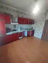 2-комн. квартира, 2 этаж, 70м², Зарафшон-6