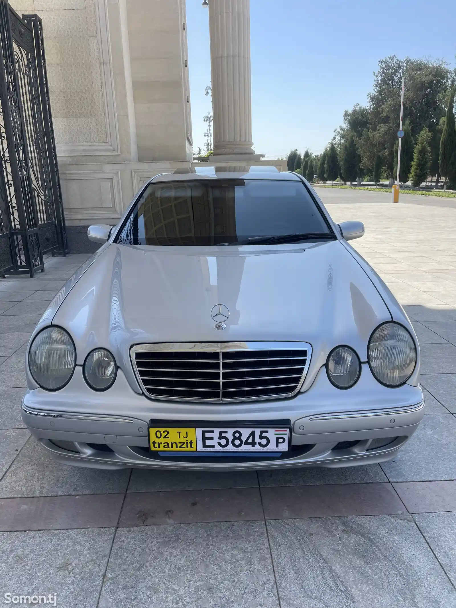 Mercedes-Benz E class, 2000-4