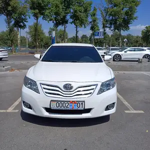 Toyota Camry, 2009