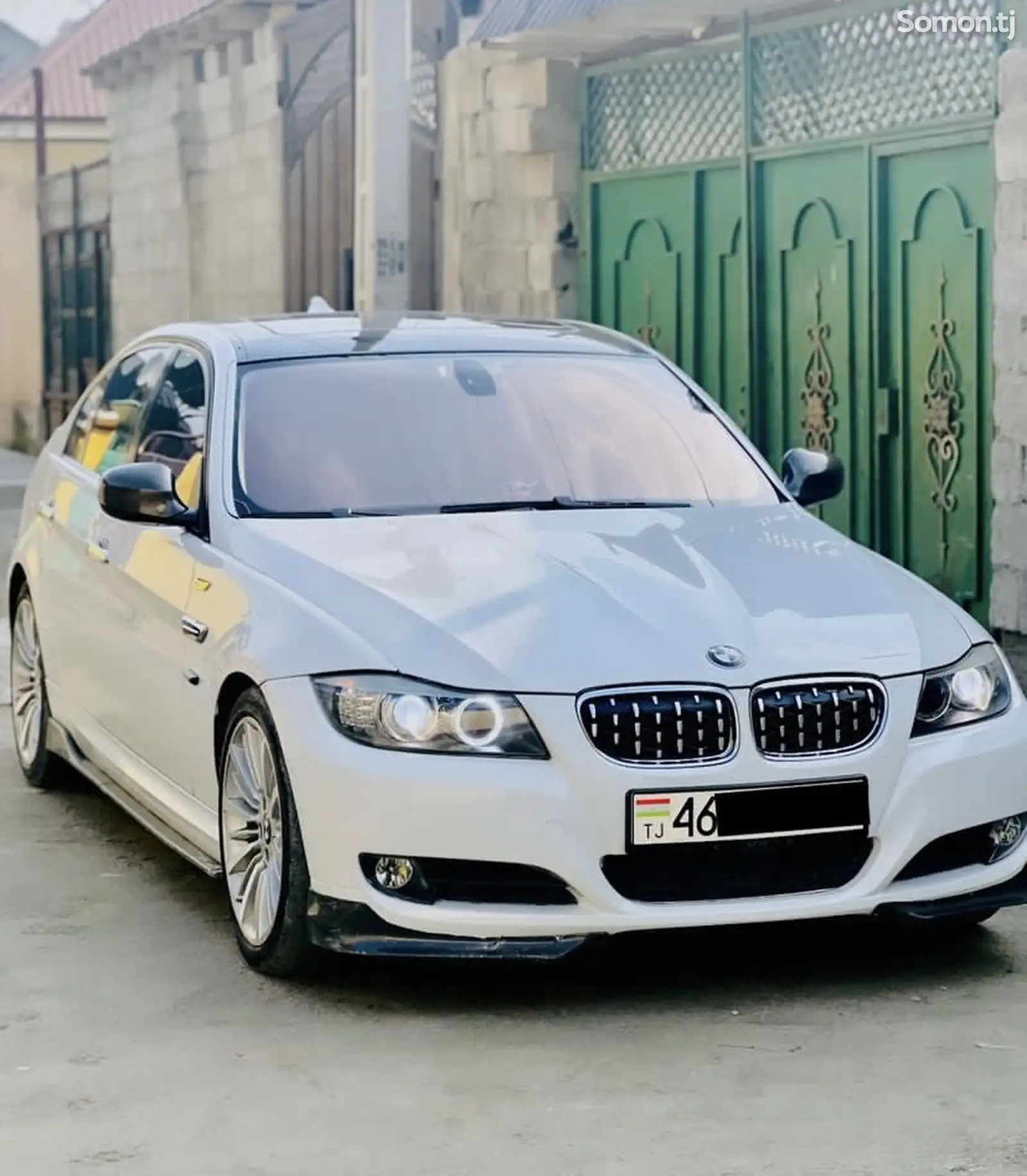 BMW 3 series, 2011