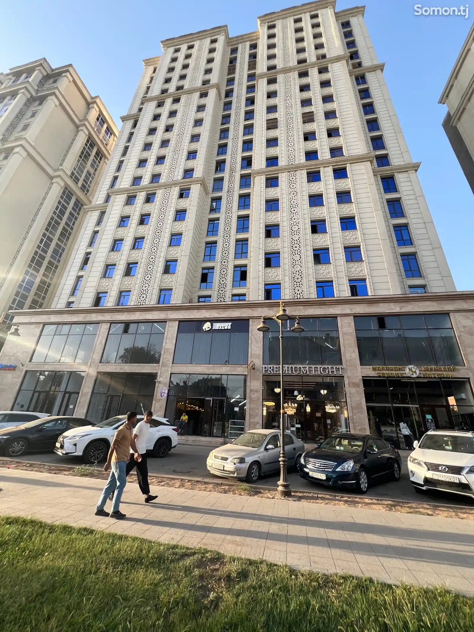 2-комн. квартира, 18 этаж, 62 м², Айни 5А-16