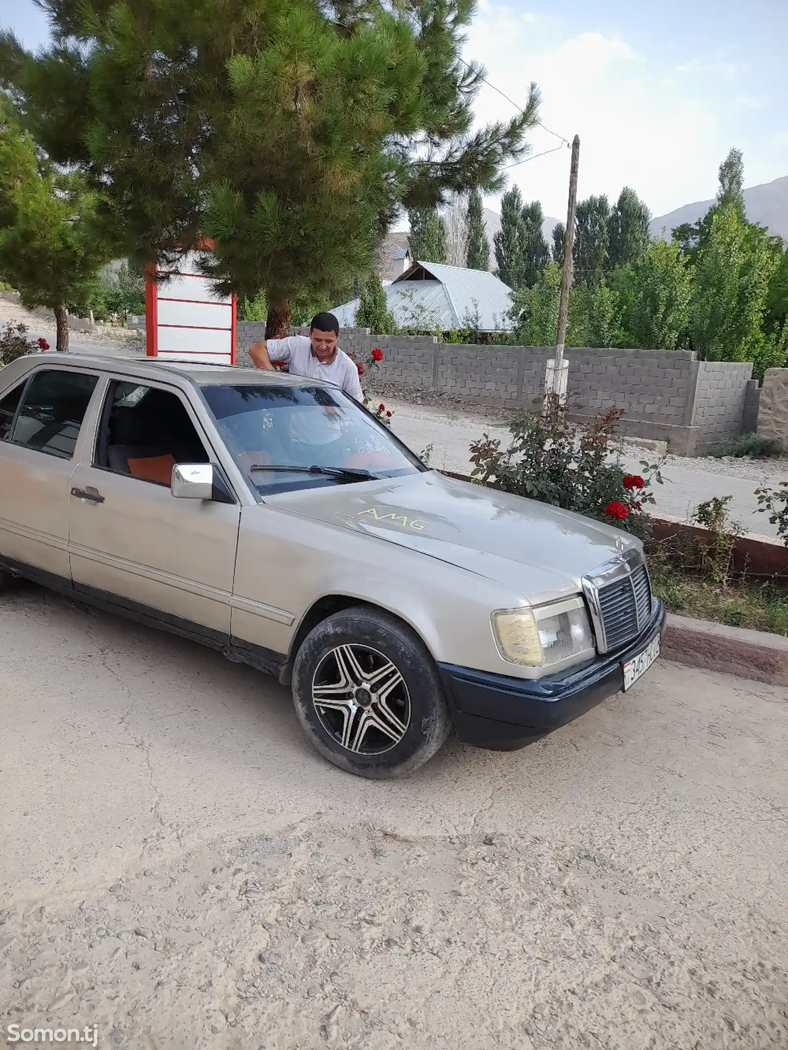 Mercedes-Benz W124, 1989-6