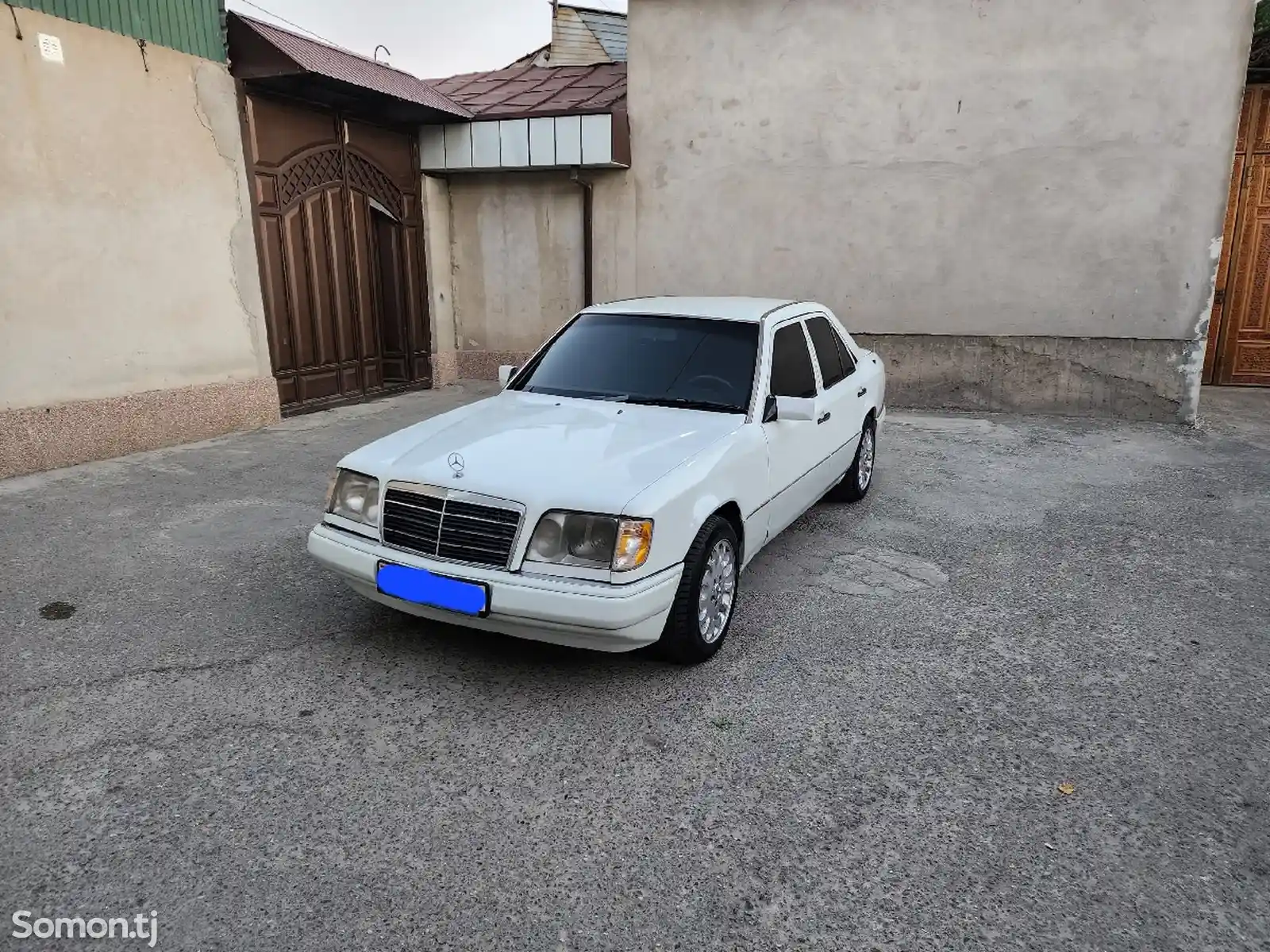 Mercedes-Benz W124, 1994-1