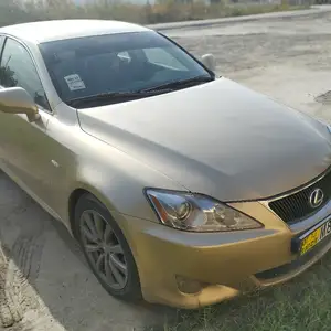 Lexus IS series, 2009