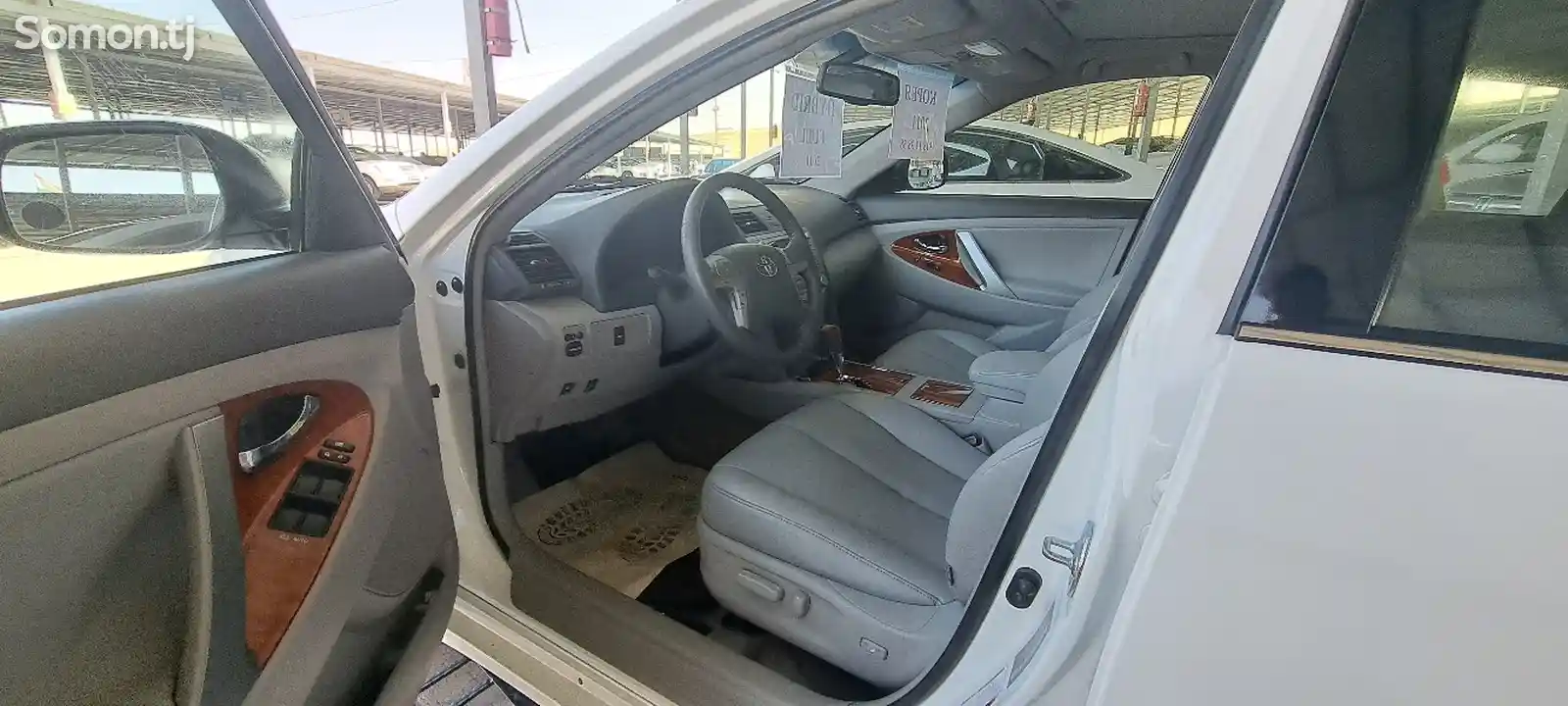 Toyota Camry, 2011-8