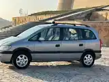 Opel Zafira, 2000-8