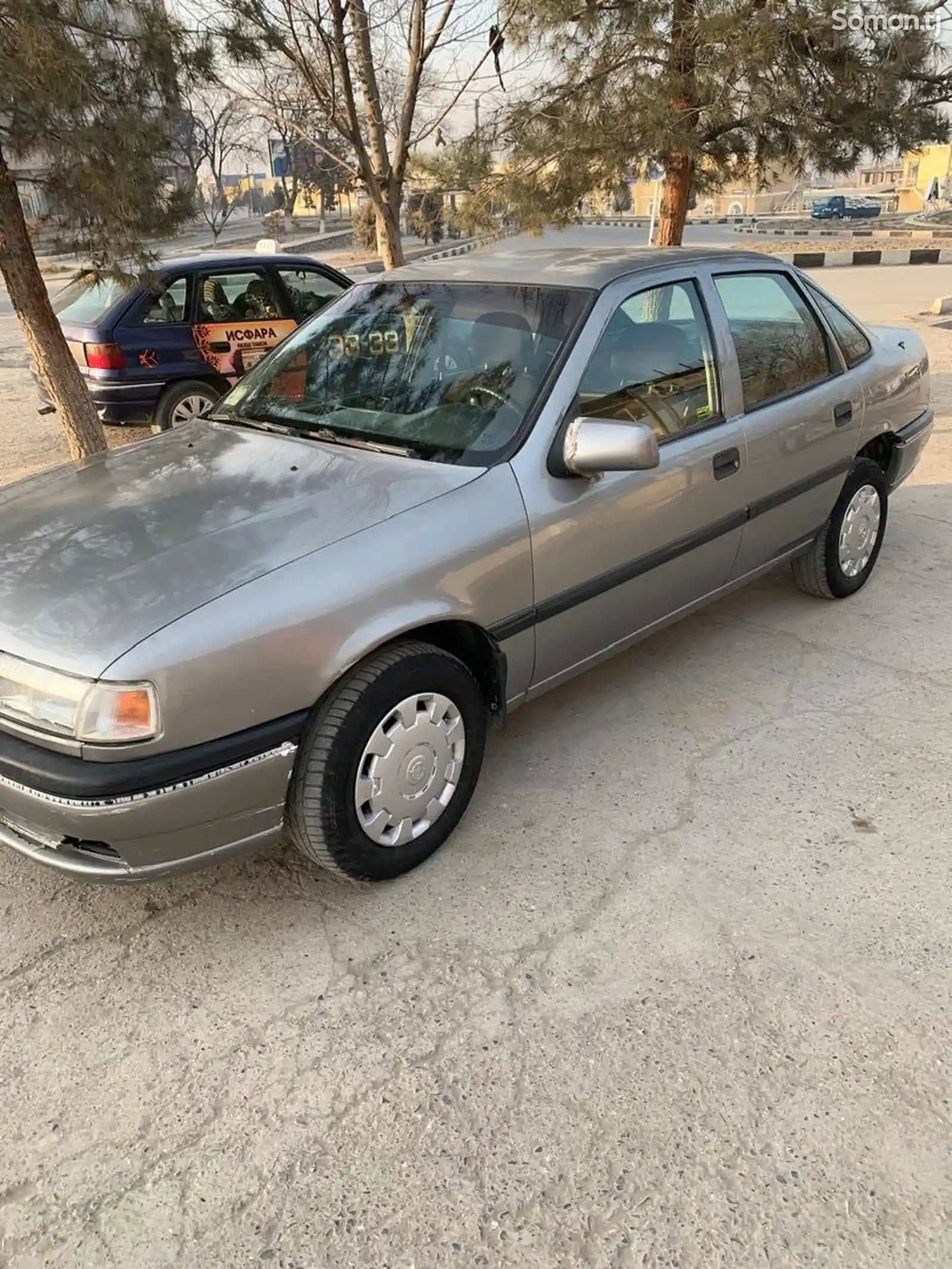 Opel Vectra A, 1993-1