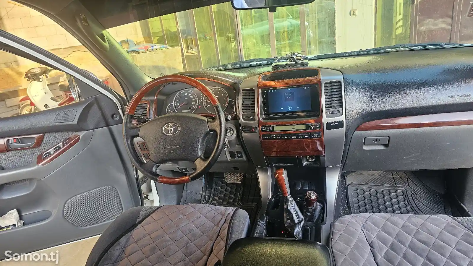 Toyota Land Cruiser Prado, 2009-12