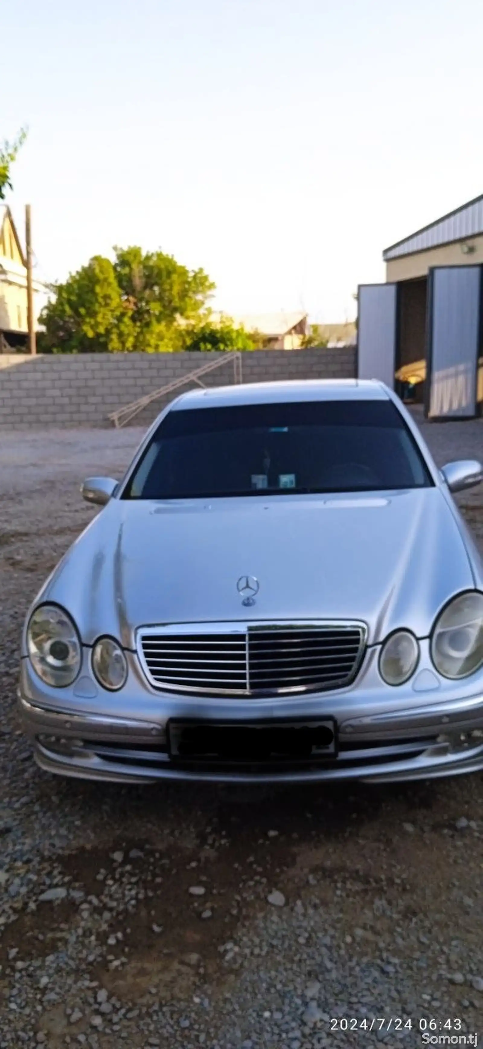 Mercedes-Benz E class, 2004-5