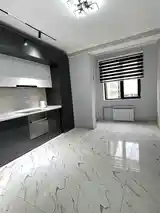 3-комн. квартира, 7 этаж, 92 м², Сино-4