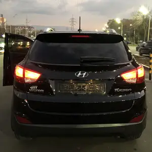 Hyundai Tucson, 2011