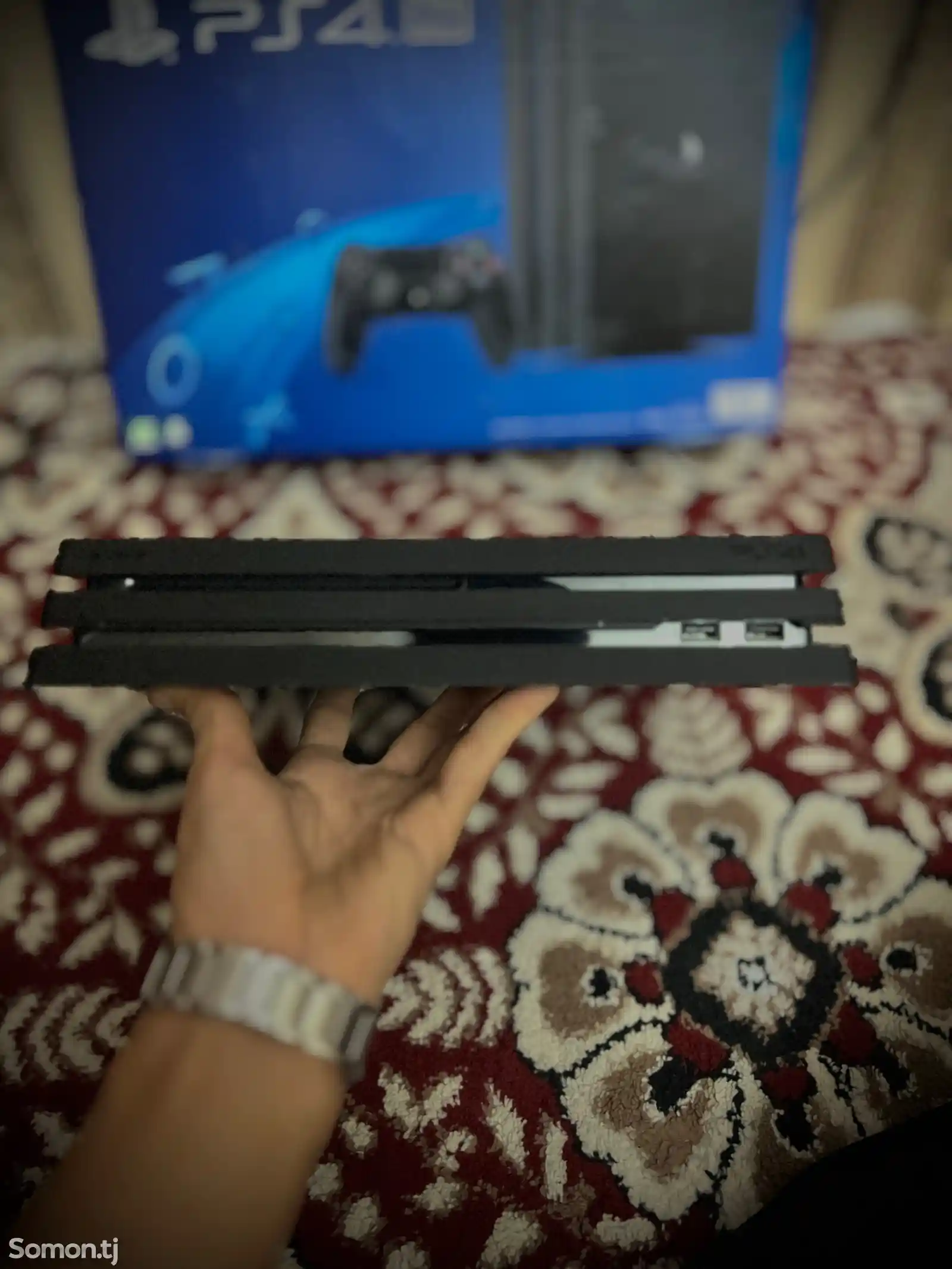 Игровая приставка Sony PlayStation 4 Pro-5