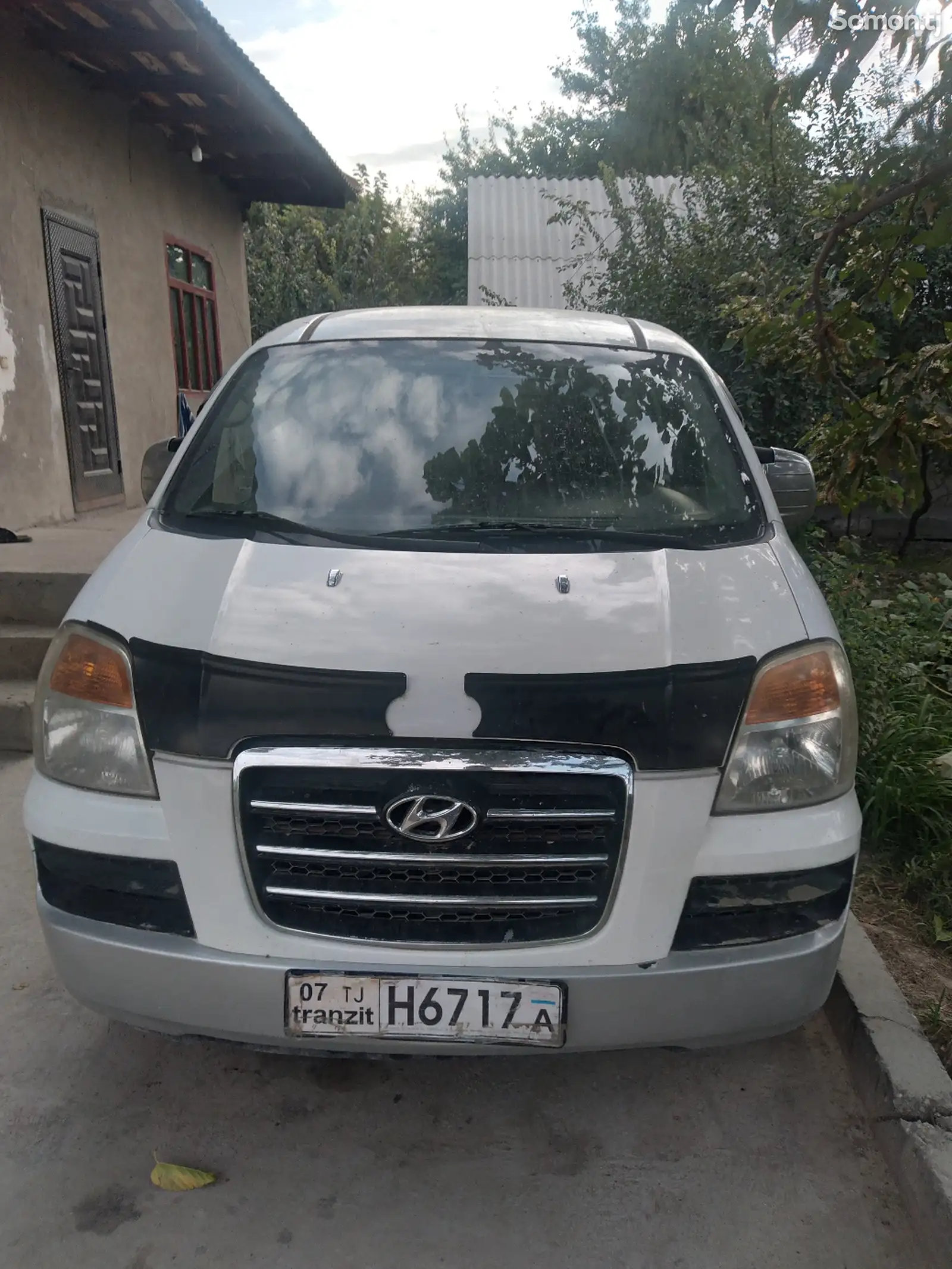 Hyundai Starex-2