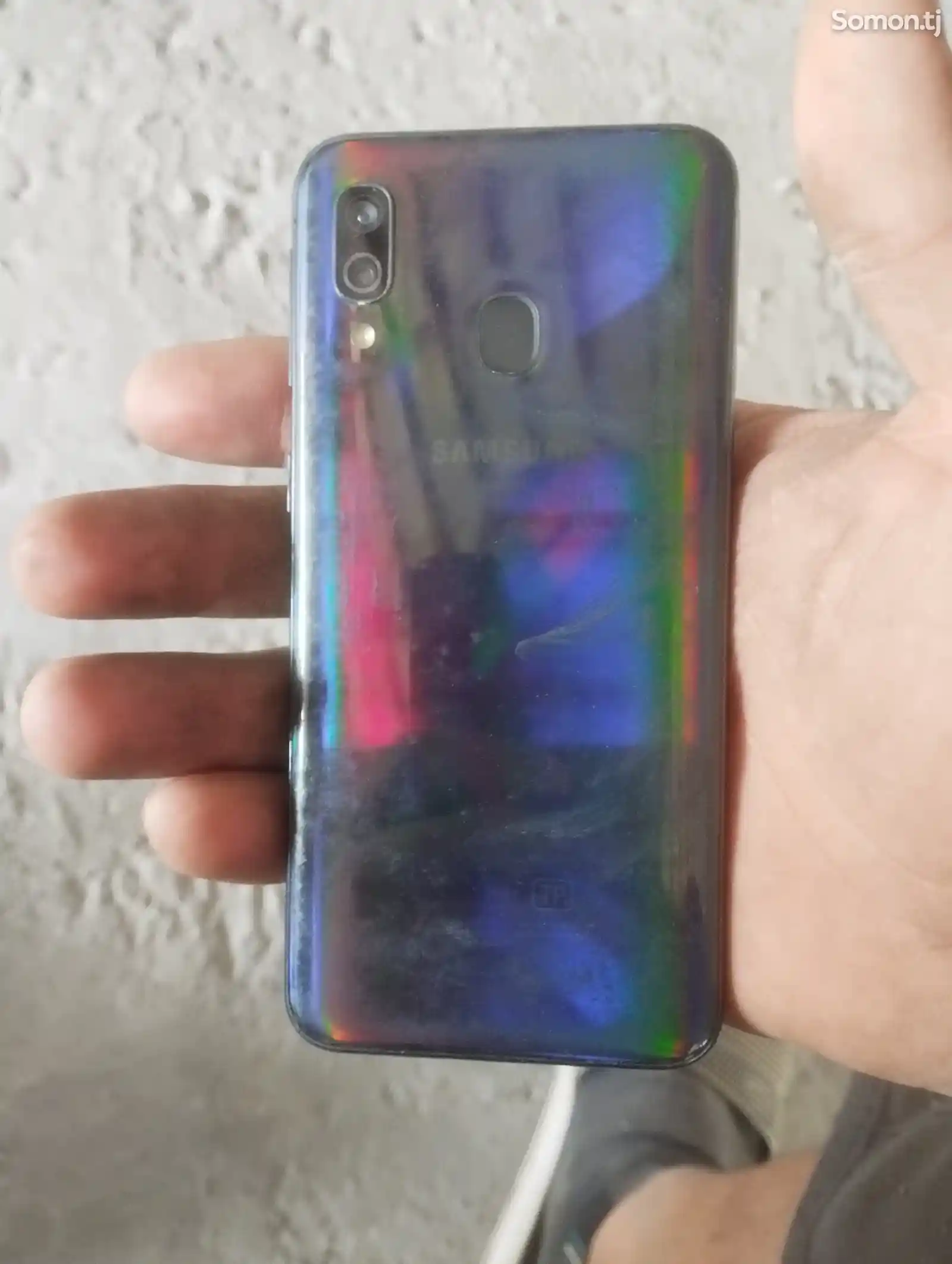 Samsung Galaxy A40-2