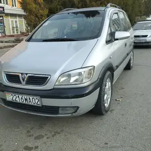 Opel Zafira, 1999