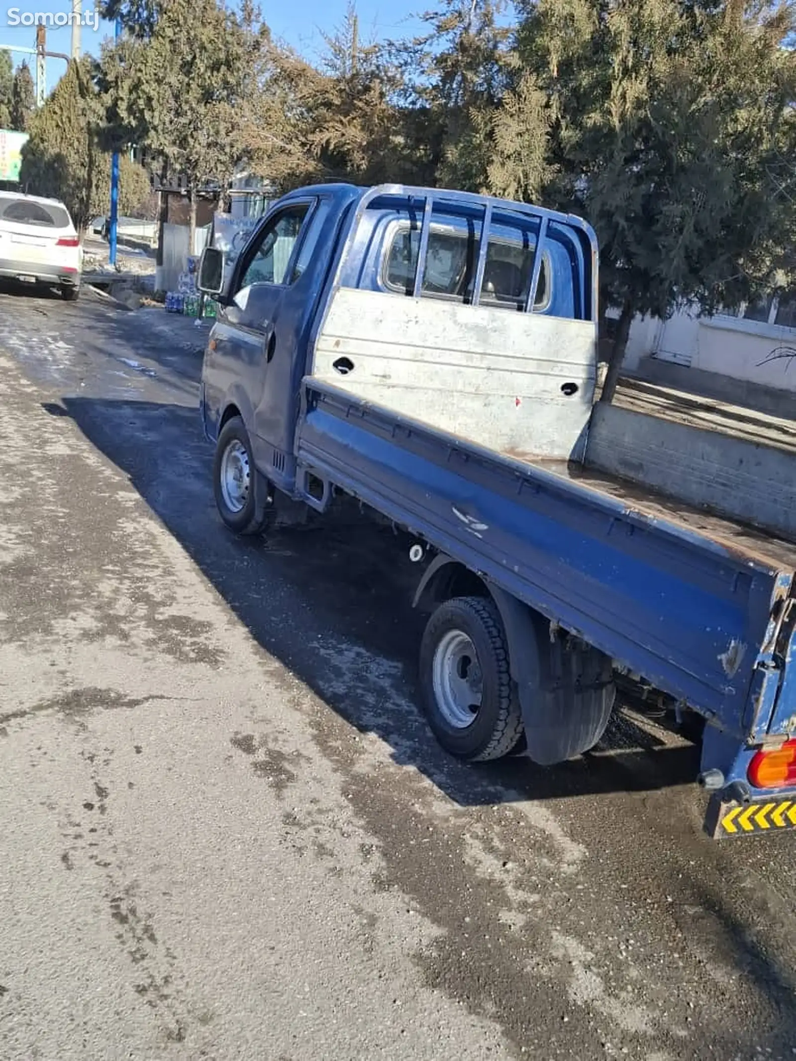 Бортовой автомобиль Hyundai Porter, 2009-1