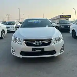 Toyota Camry, 2014