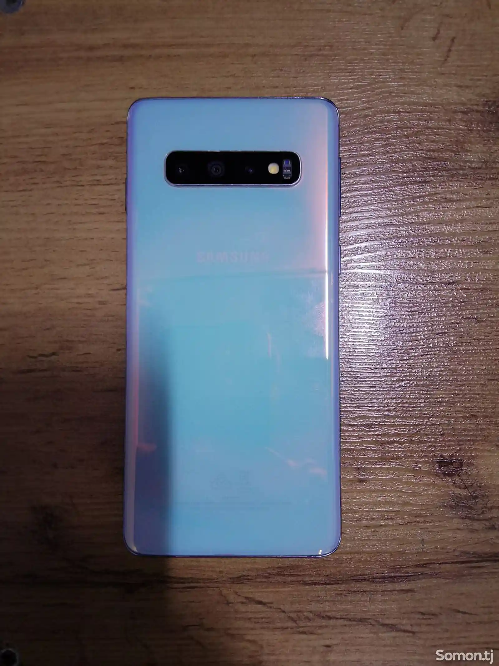 Samsung Galaxy S10-1