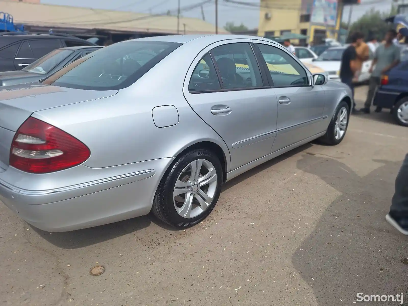 Mercedes-Benz E class, 2004-5