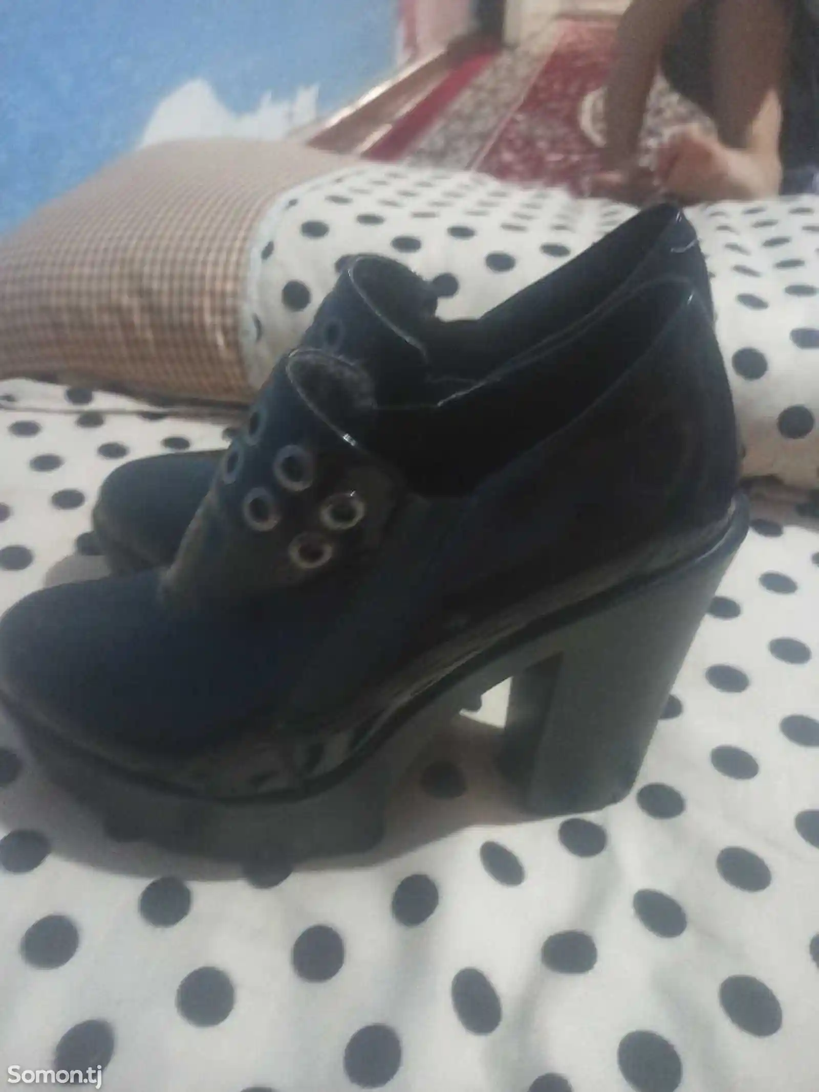 Женская обувь-3