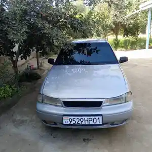 Daewoo Nexia, 1995