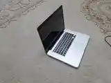 Ноутбук MacBook Pro 2011-7