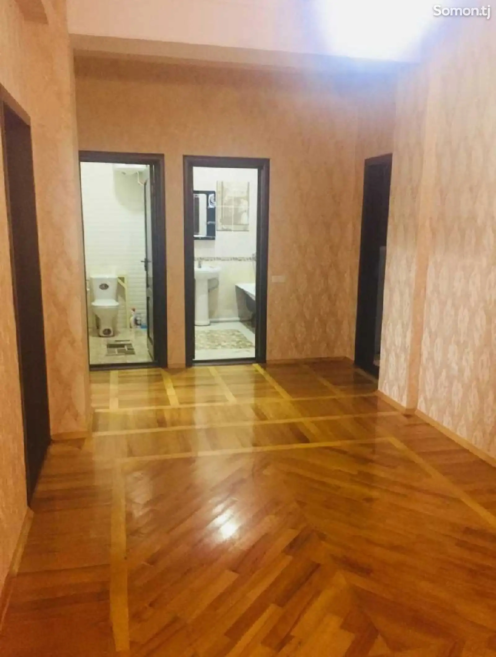 2-комн. квартира, 3 этаж, 110м², Исмоили Сомони-1