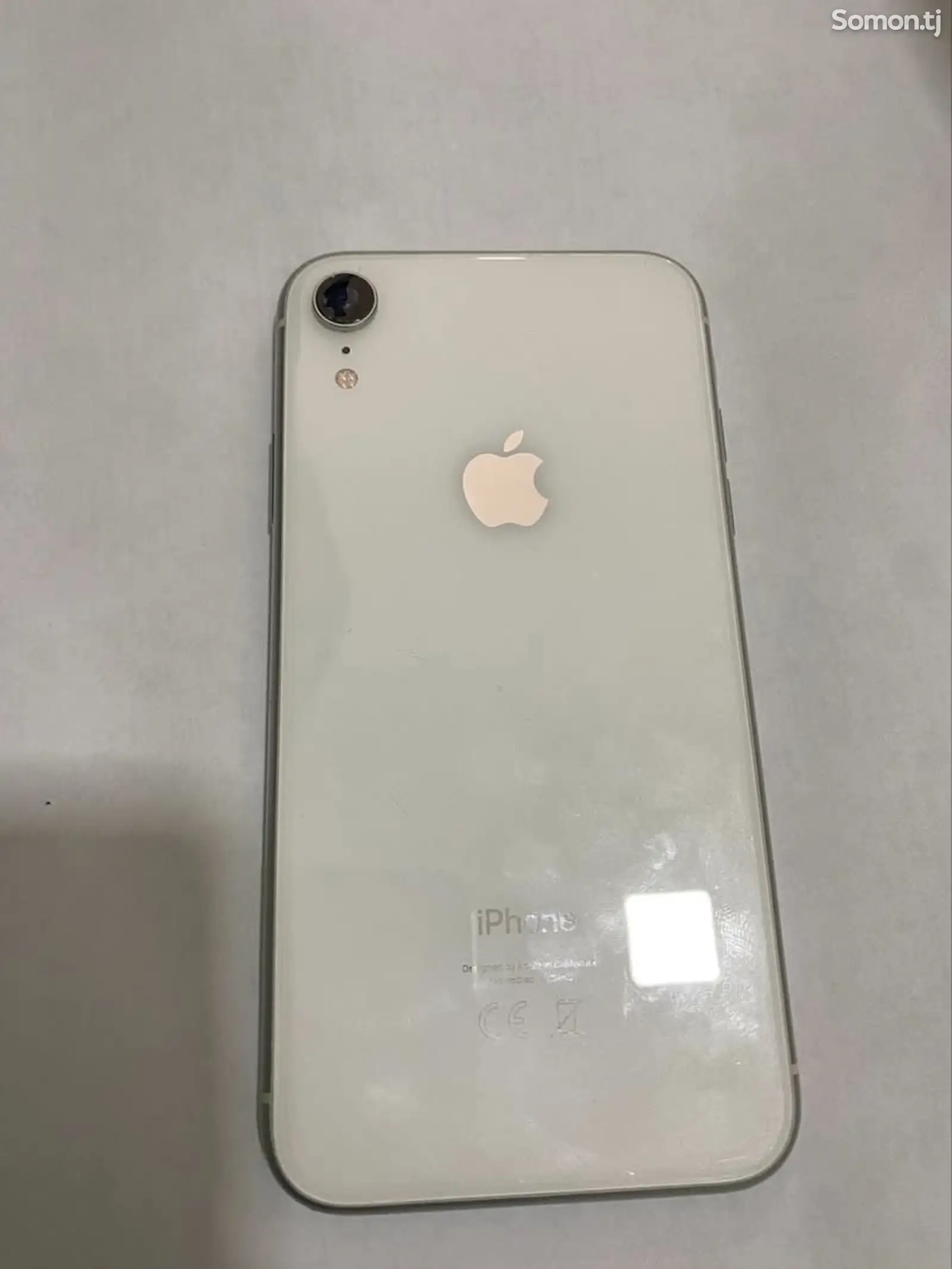 Apple iPhone Xr, 64 gb, White-1