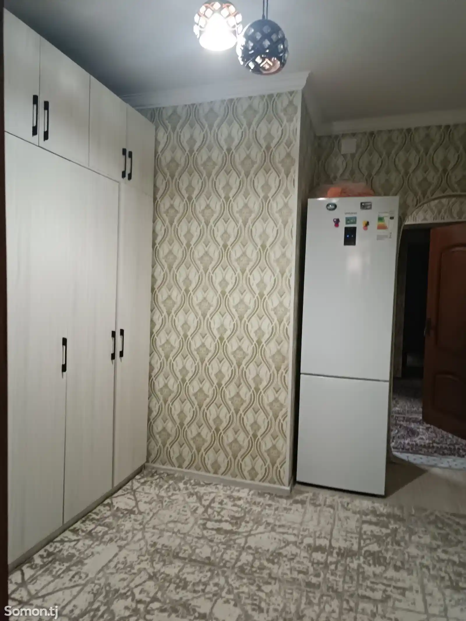 3-комн. квартира, 4 этаж, 70 м², 61 мкр, доми Фарангис-13