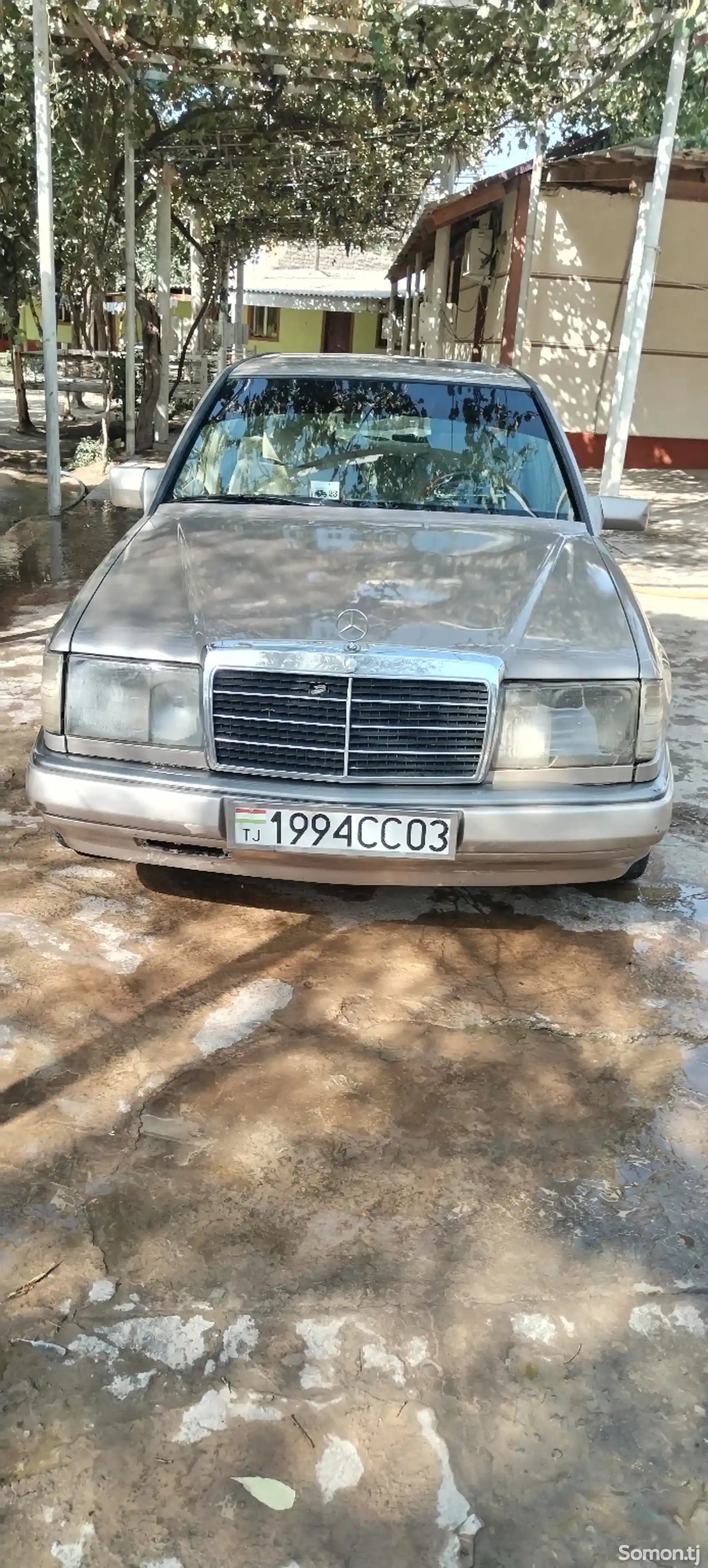 Mercedes-Benz W124, 1989-5