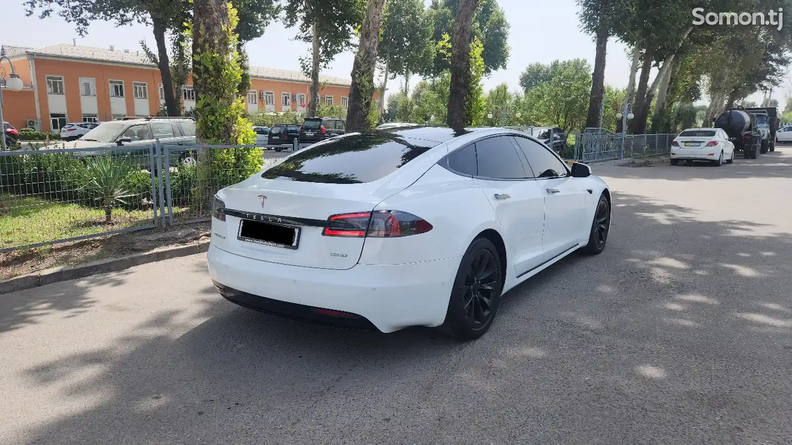 Tesla Model S, 2020-6