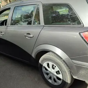 Opel Astra H, 2009