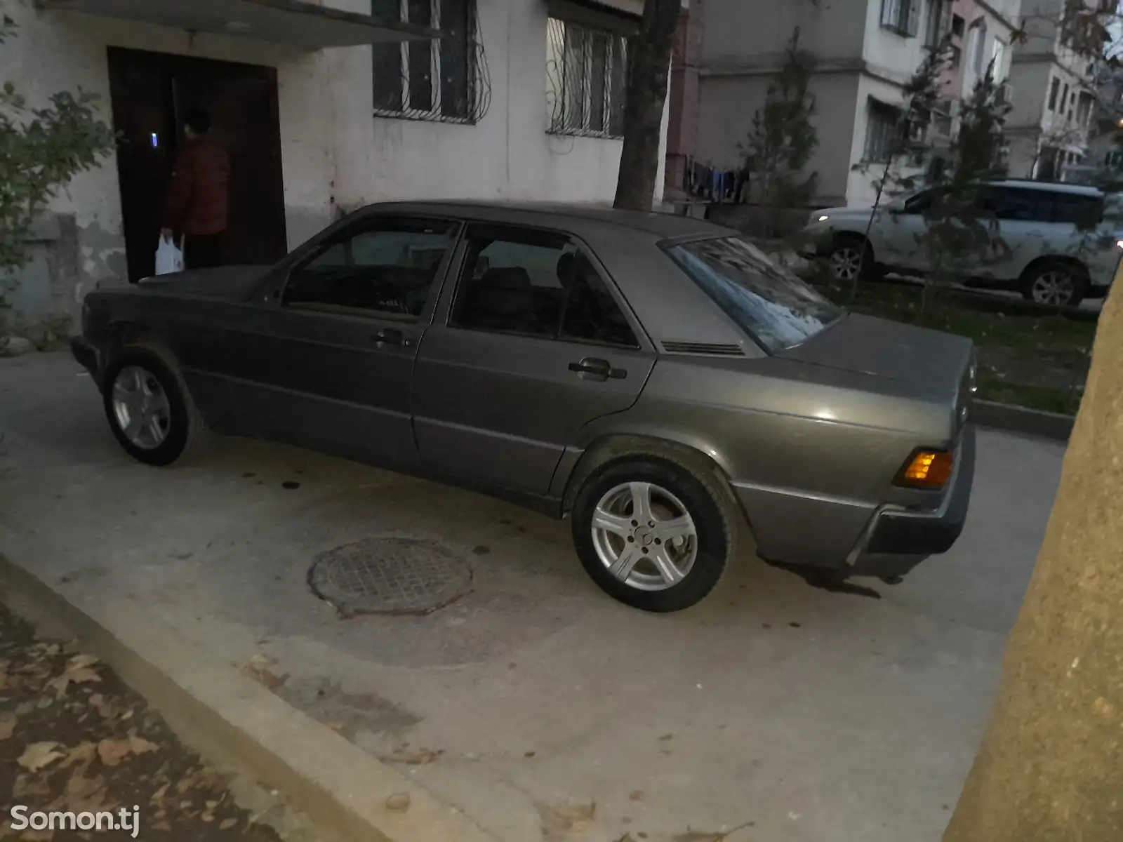 Mercedes-Benz W201, 1991-1