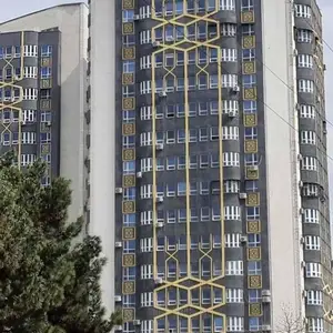 3-комн. квартира, 8 этаж, 85м², цирк