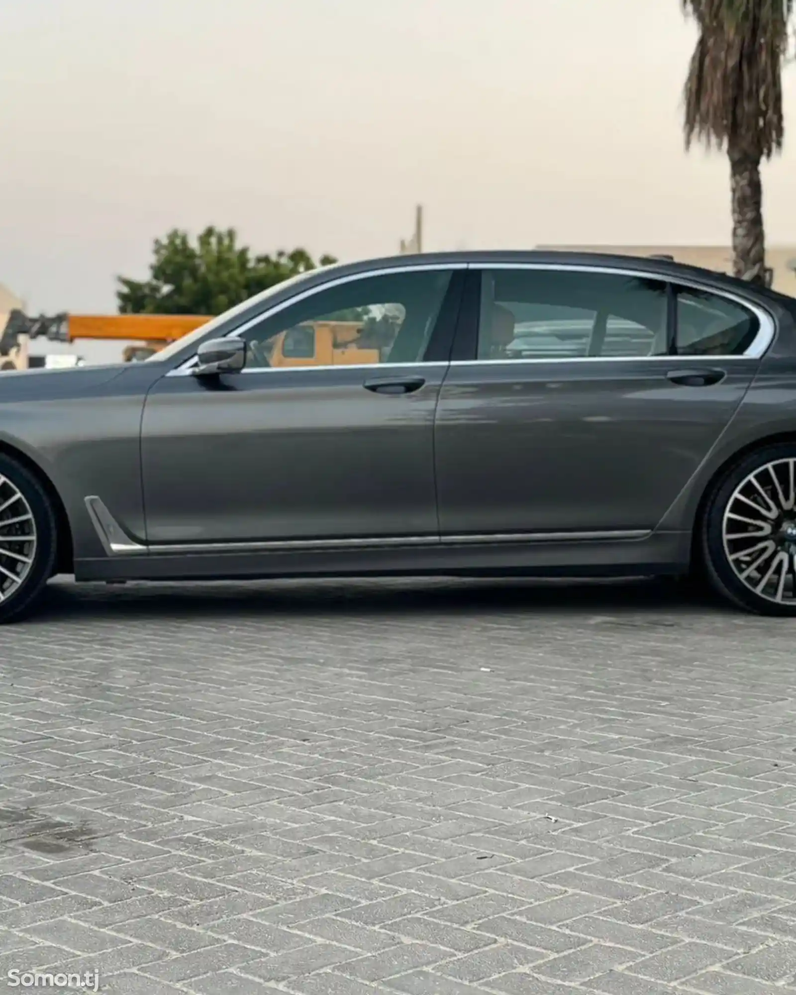 BMW 7 series, 2017-8