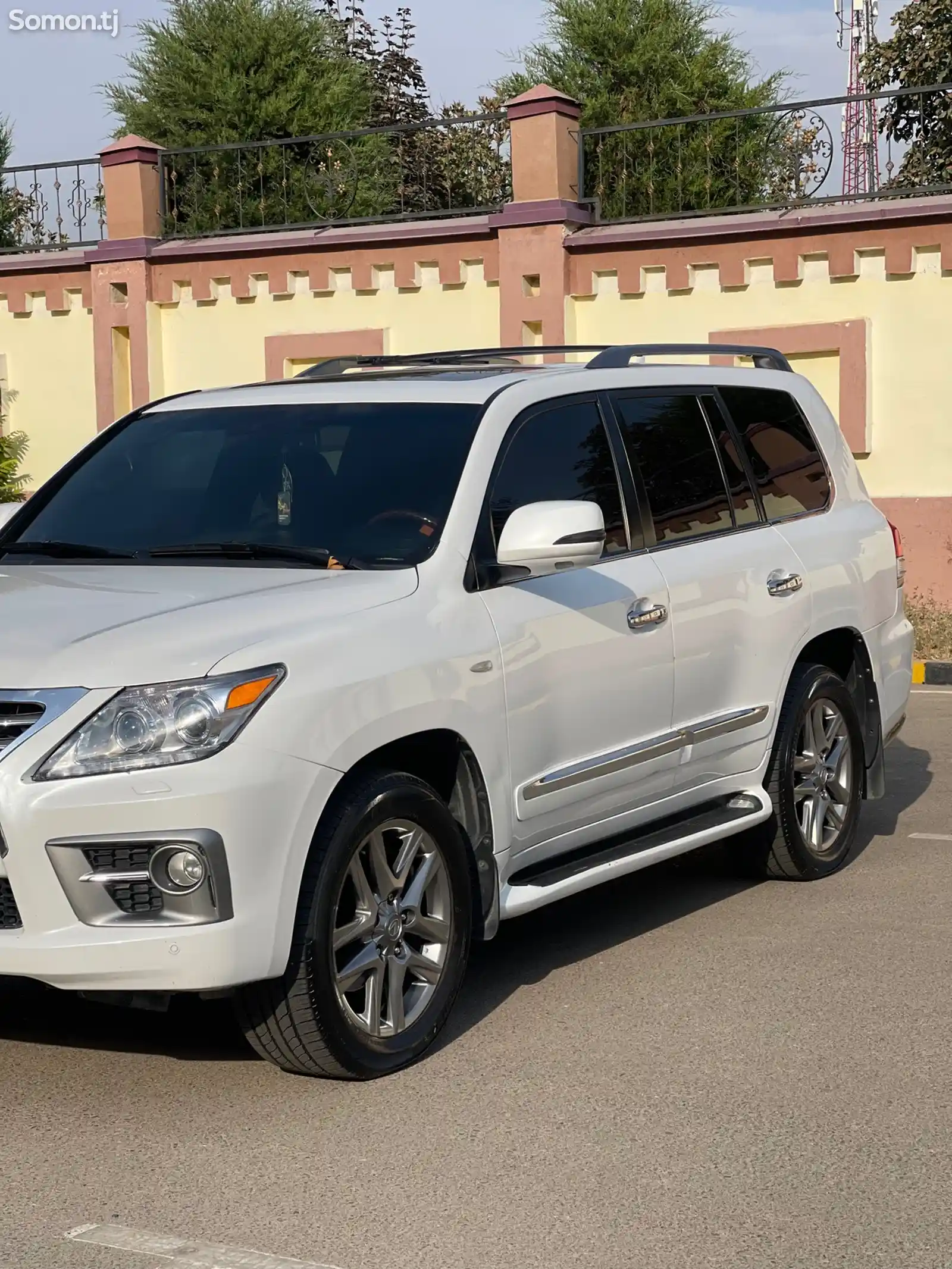 Lexus LX series, 2013-3