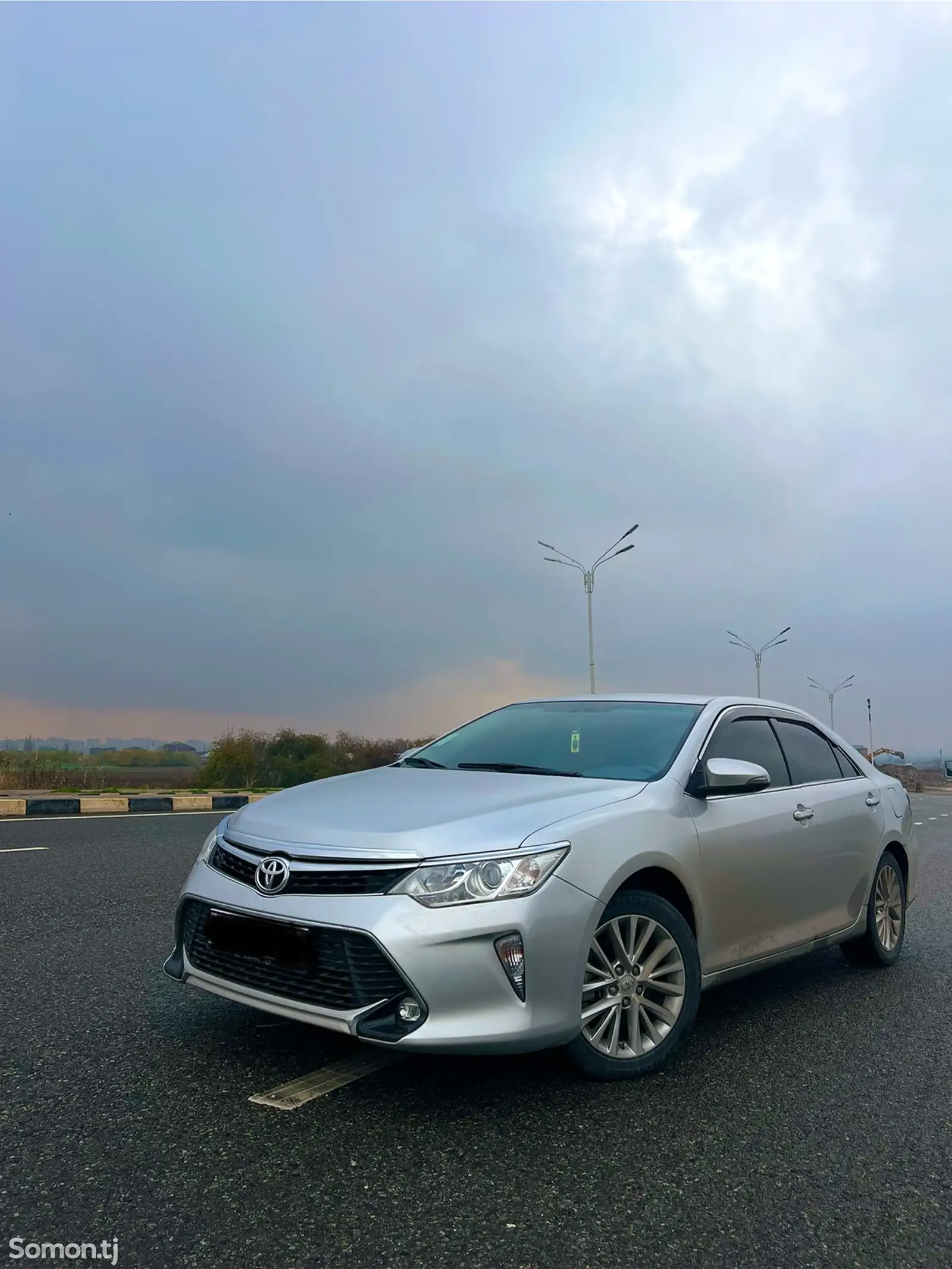 Toyota Camry, 2015-1