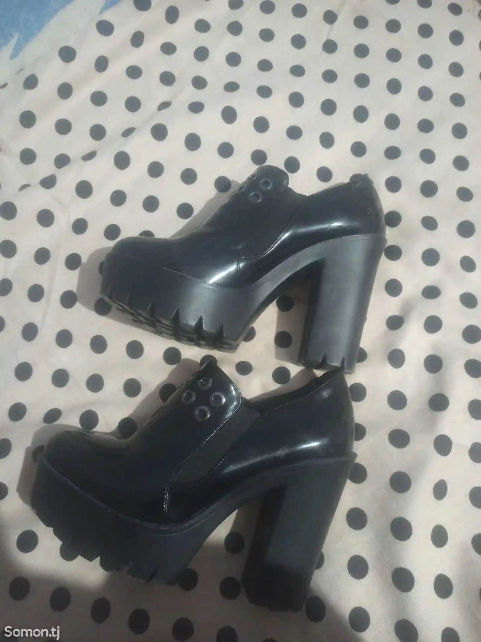 Женская обувь-1
