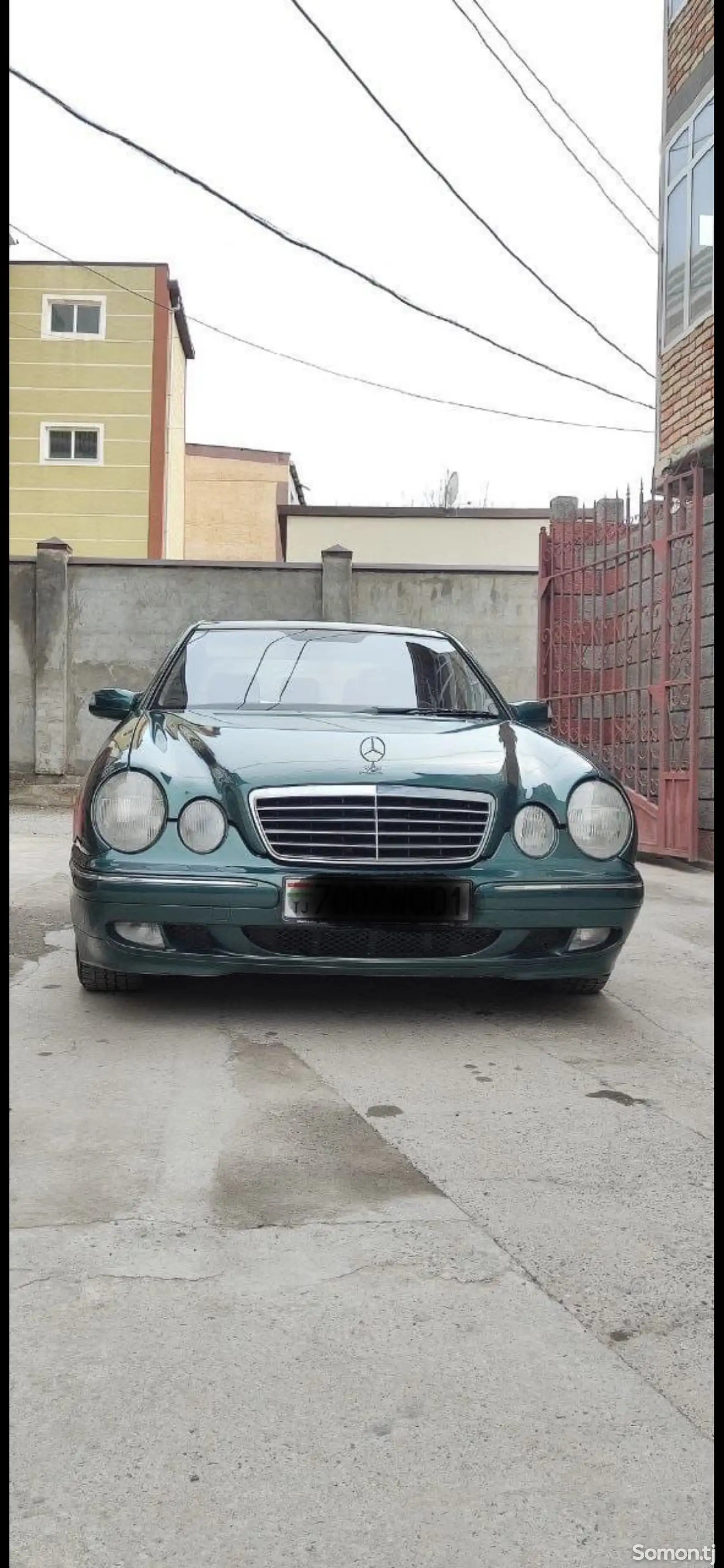 Mercedes-Benz E class, 2000-1