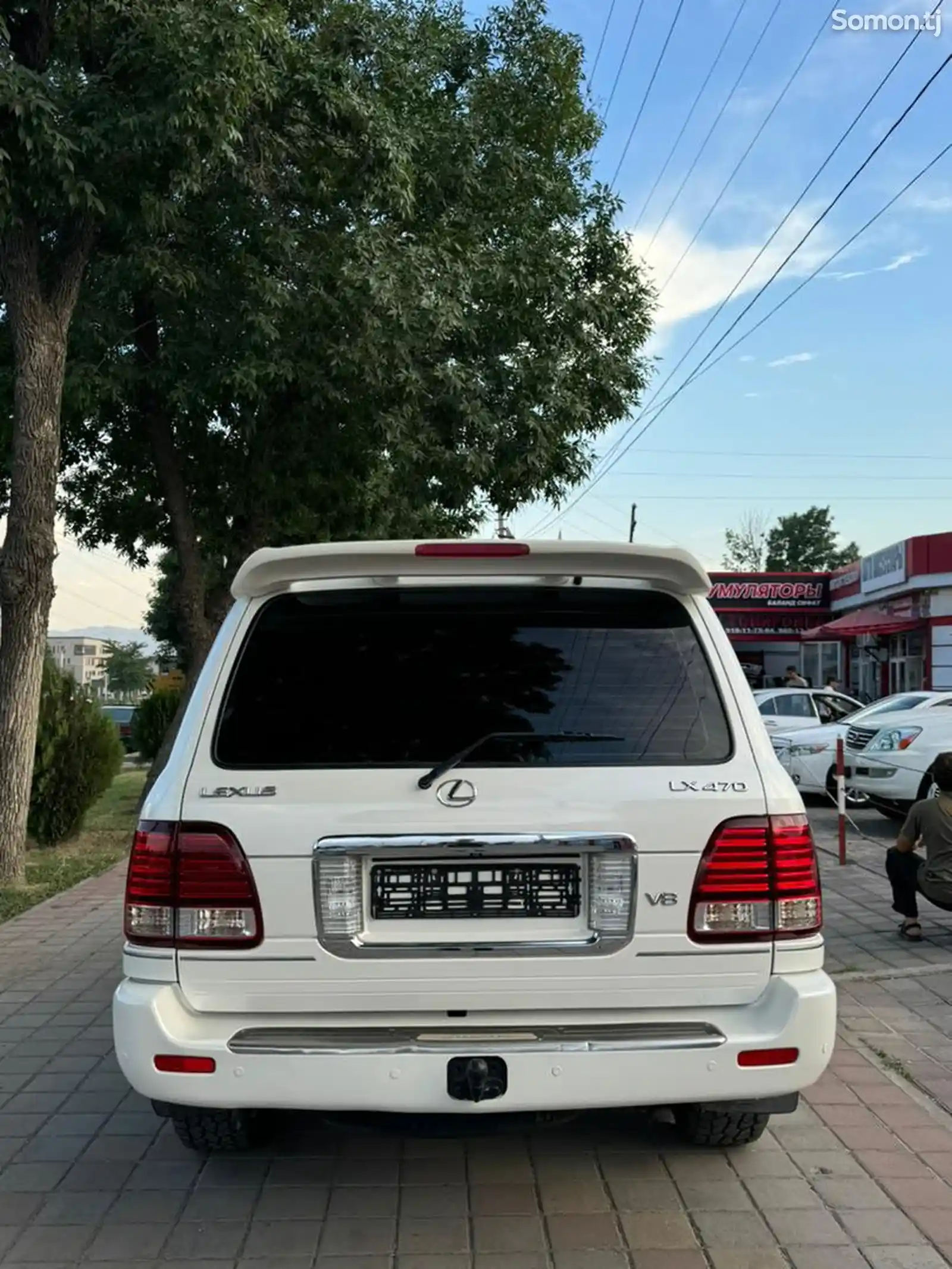 Lexus LX series, 2007-2