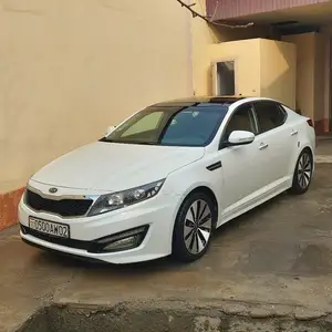 Kia K5, 2012