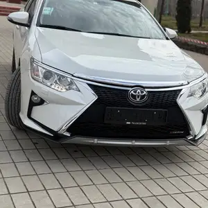 Toyota Camry, 2016