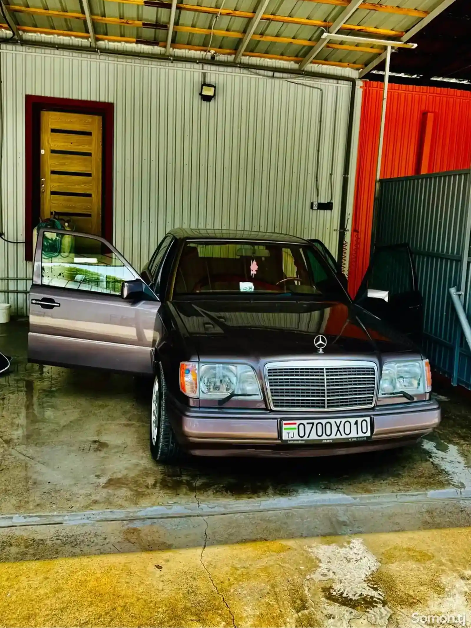 Бампера на Mercedes W124-3