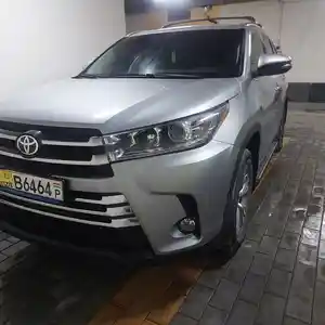 Toyota Highlander, 2015