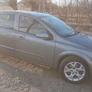 Opel Astra H, 2006