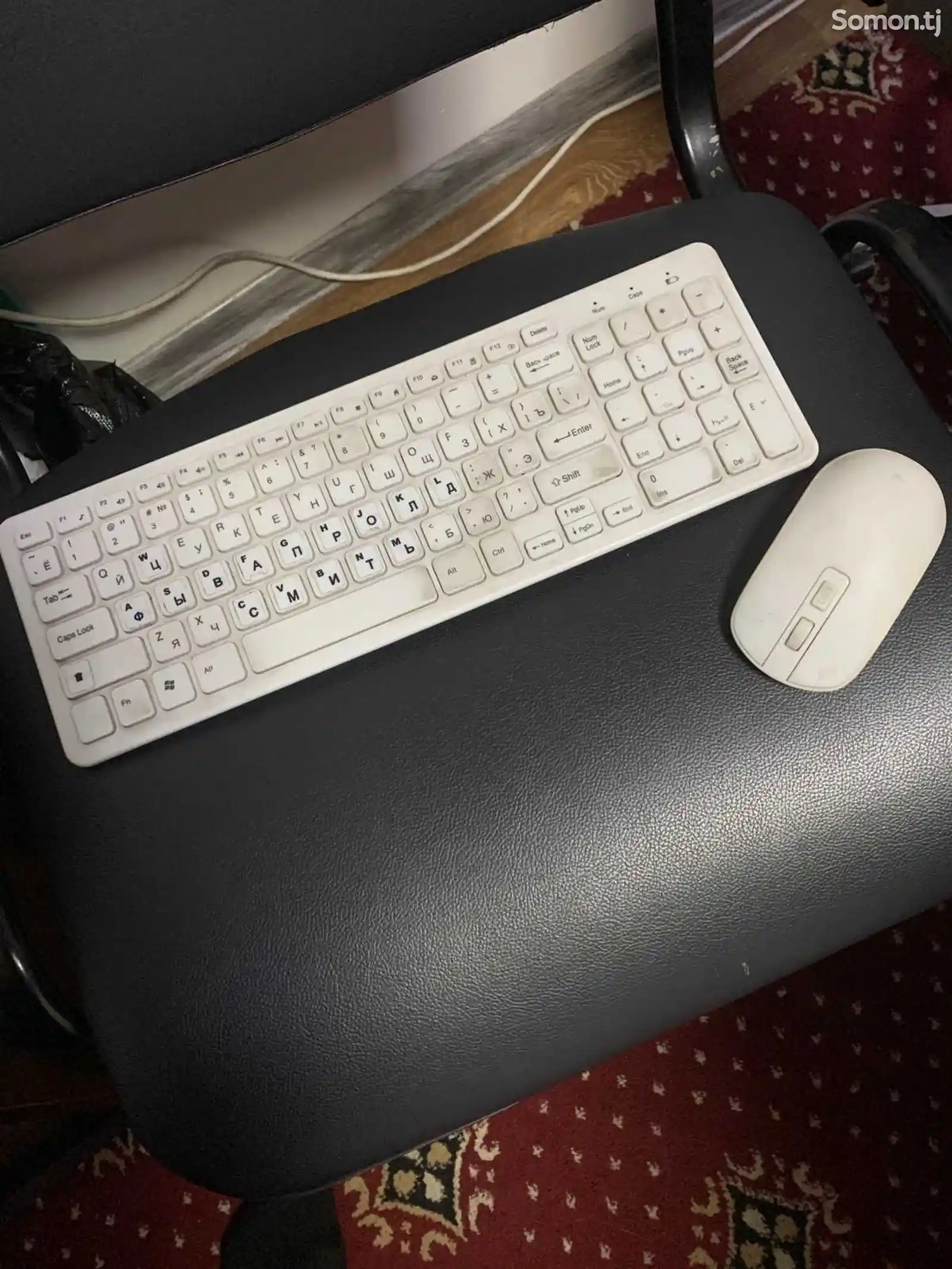 Клавиатура и мышка-1