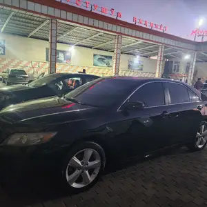 Toyota Camry, 2010